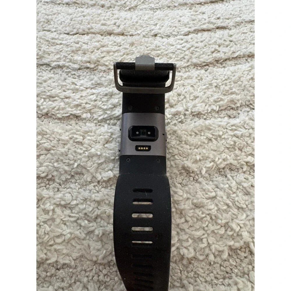 Fitbit Surge Activity Tracker Large Black No charger Tested Working